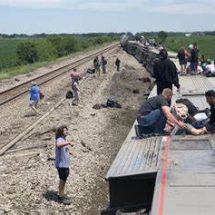 EU: Tren con 243 pasajeros a bordo se descarrila en Missouri