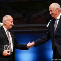 Luis Caffarelli recoge en Oslo el Premio Abel