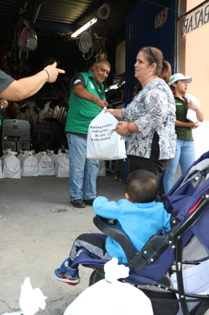GOBIERNO ESTATAL GARANTIZA SEGURIDAD ALIMENTARIA EN LAS CUATRO REGIONES
