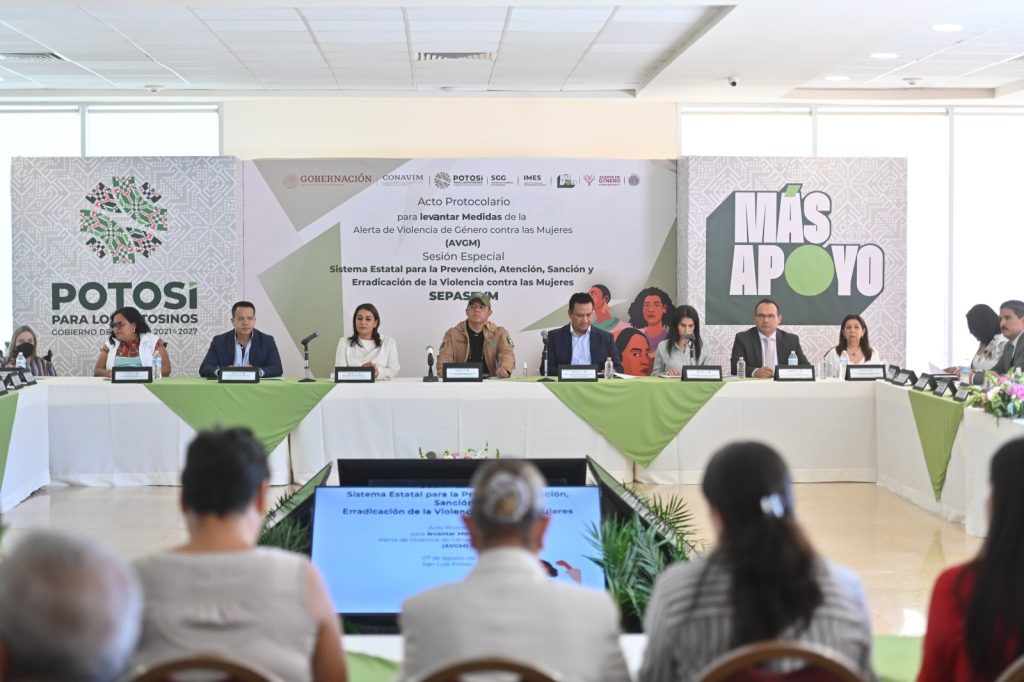 FORTALECE EL EJECUTIVO ESTATAL ACCIONES CONTRA LA VIOLENCIA DE GÉNERO EN MATEHUALA