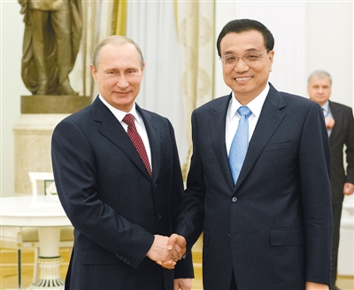 Putin recibe en el Kremlin al primer ministro chino