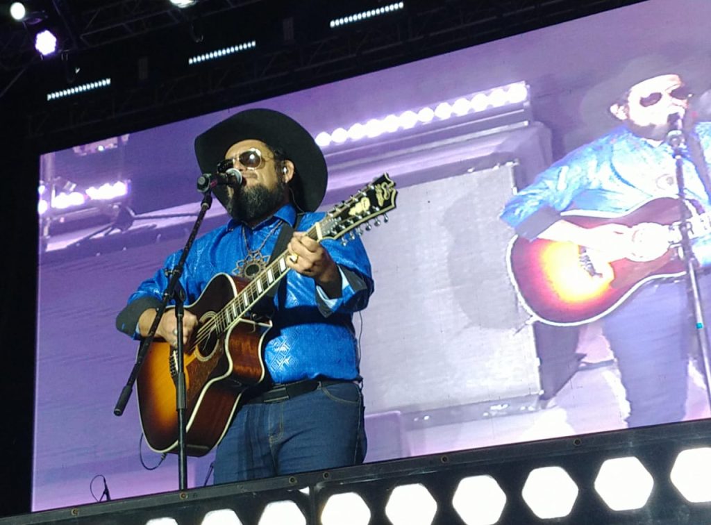 REGRESA “BETO” FIERRO A SU CASA, FENAPO, AHORA EN EL MÁXIMO ESCENARIO