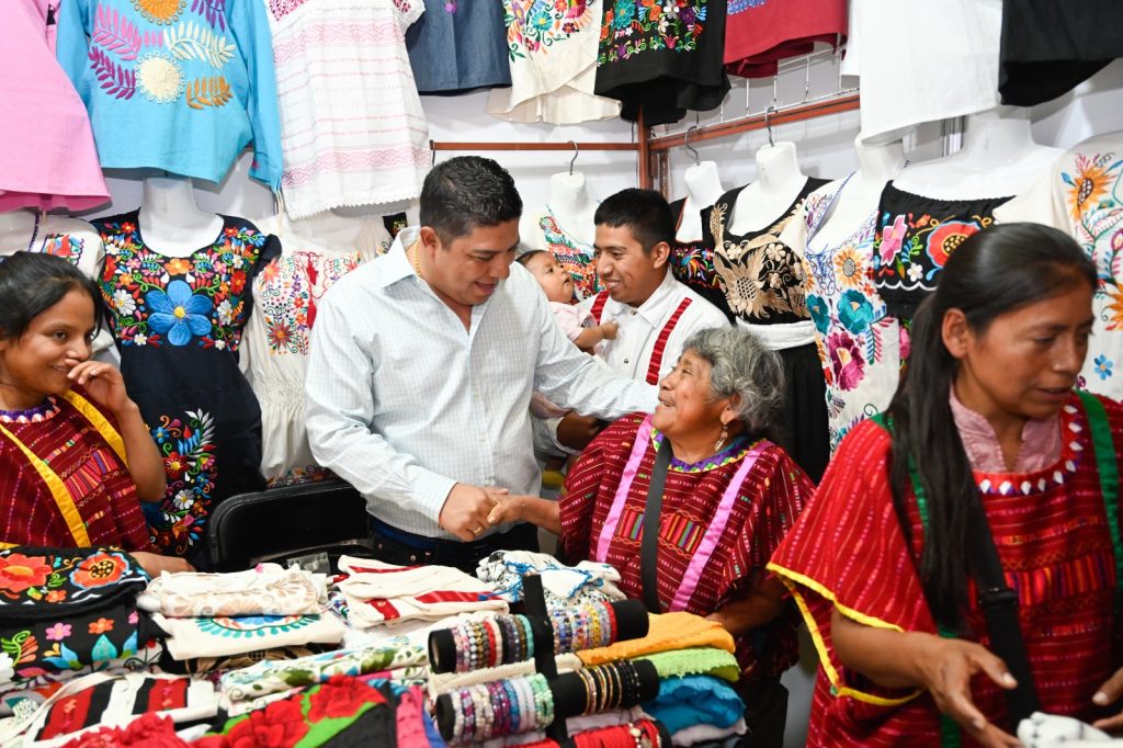 RICARDO GALLARDO SE MANTIENE EN LA CIMA DEL AVAL CIUDADANO
