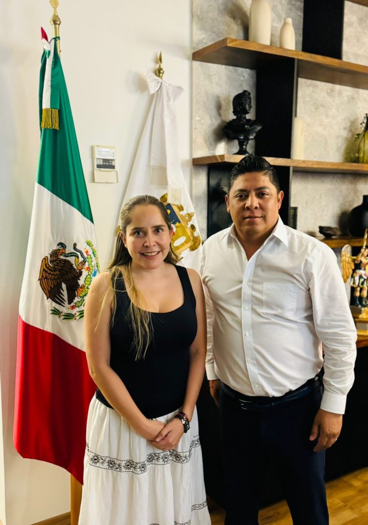 NOMBRA RICARDO GALLARDO A LETICIA GÓMEZ COMO NUEVA TITULAR DE SALUD