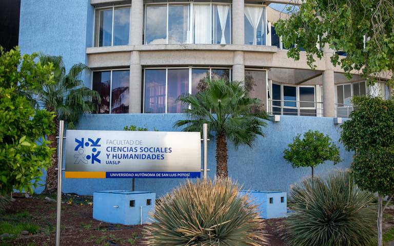 Niegan recategorizaciones irregulares en la FCSH de la UASLP