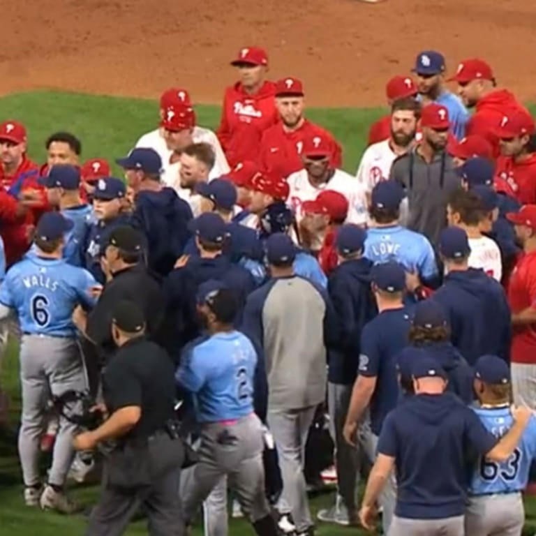 MLB: Nick Castellanos y Bryce Harper se van en contra de pitcher de Rays tras un pelotazo descontrolado