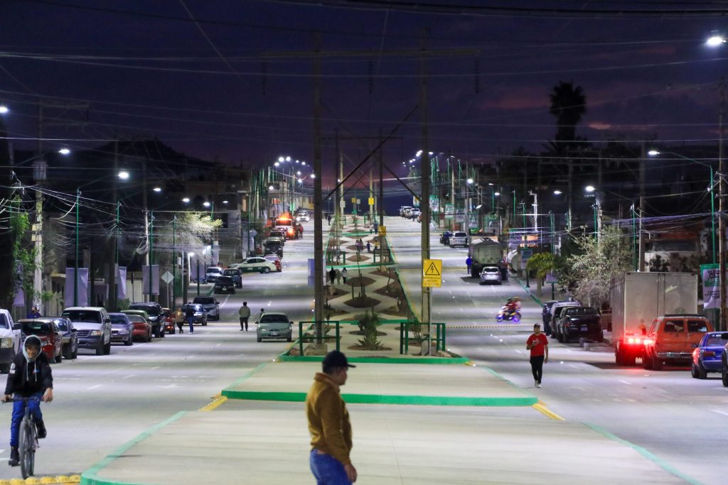 FAMILIAS DE LA REGIÓN CENTRO RECIBEN MÁS APOYO EN INFRAESTRUCTURA