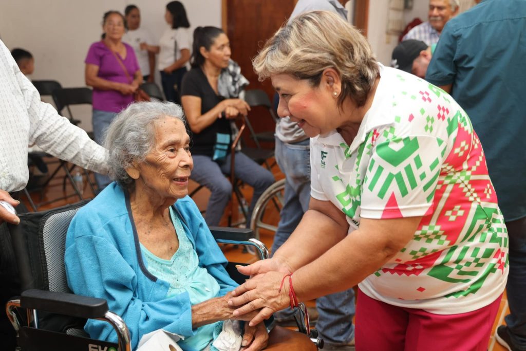 ENTREGA GOBIERNO ESTATAL MÁS APOYO A GRUPOS DE ATENCIÓN PRIORITARIA