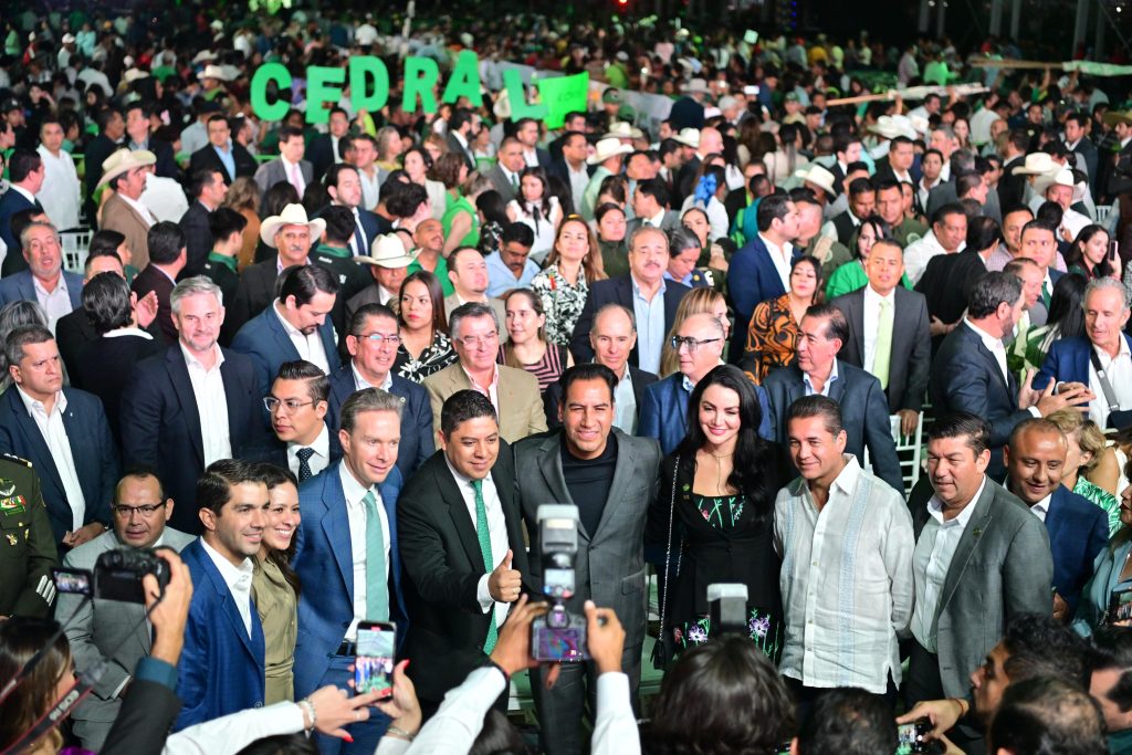LEGISLADORES REFRENDAN APOYO AL GOBIERNO DE RICARDO GALLARDO