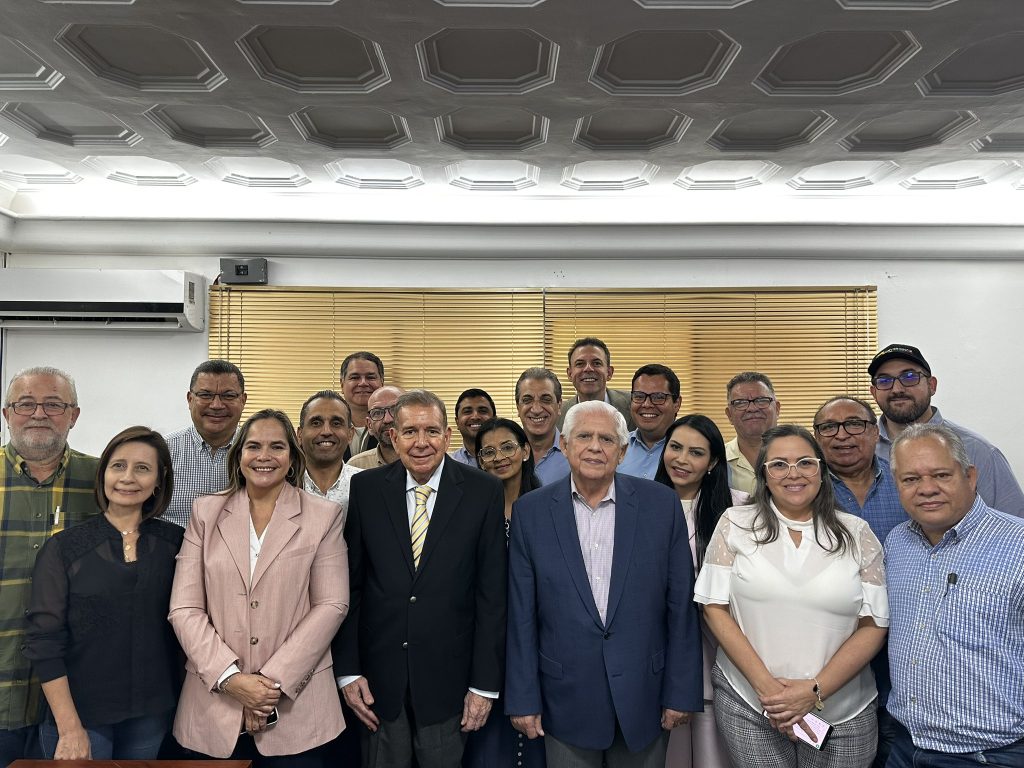 Edmundo González Urrutia se reunió con cinco ex presidentes de Costa Rica y con la titular de la CIDH en San José