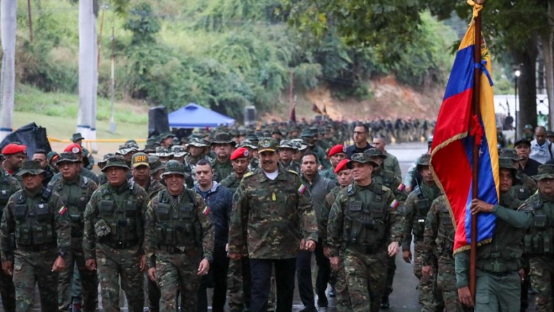 Caracas cierra frontera con Brasil por ejercicios militares