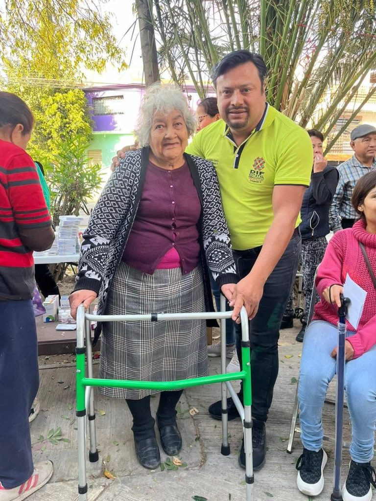 ARRANCA DIF ESTATAL ENTREGA DE SILLAS DE RUEDAS A GRUPOS VULNERABLES