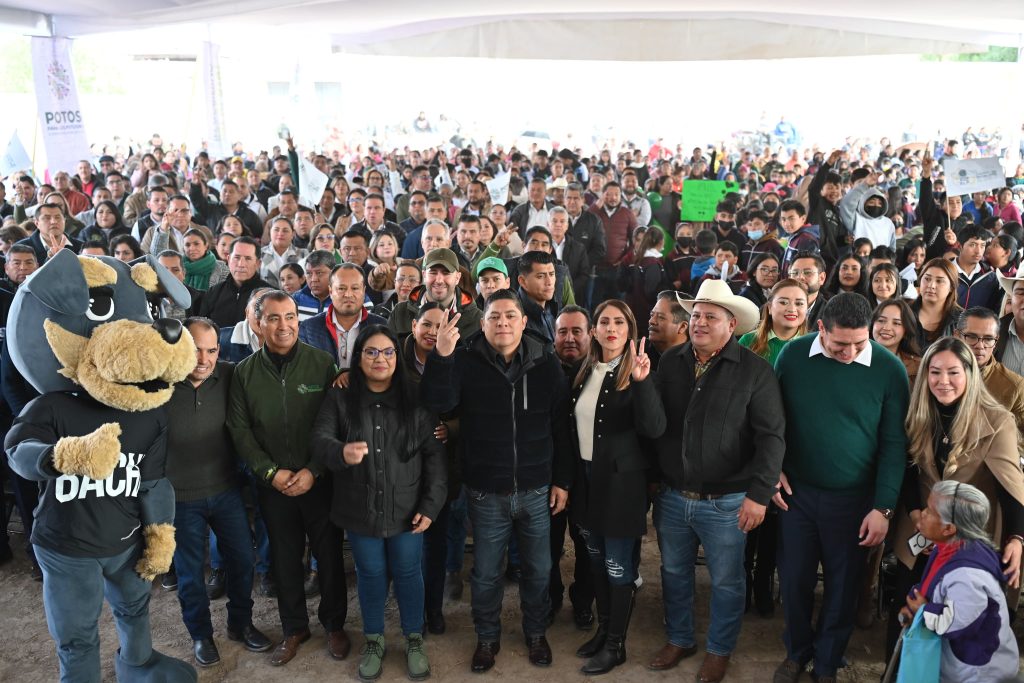 RICARDO GALLARDO INICIA CONSTRUCCIÓN DE COBACH EN VILLA DE ARRIAGA 