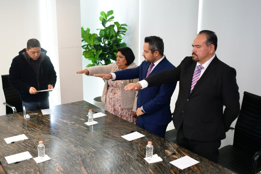 RICARDO GALLARDO TOMA PROTESTA A COMITÉ DE EVALUACIÓN PARA ELECCIÓN DEL PODER JUDICIAL