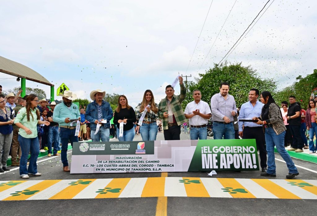 RICARDO GALLARDO ENTREGA MODERNO CAMINO A TAMBACA, EN TAMASOPO 
