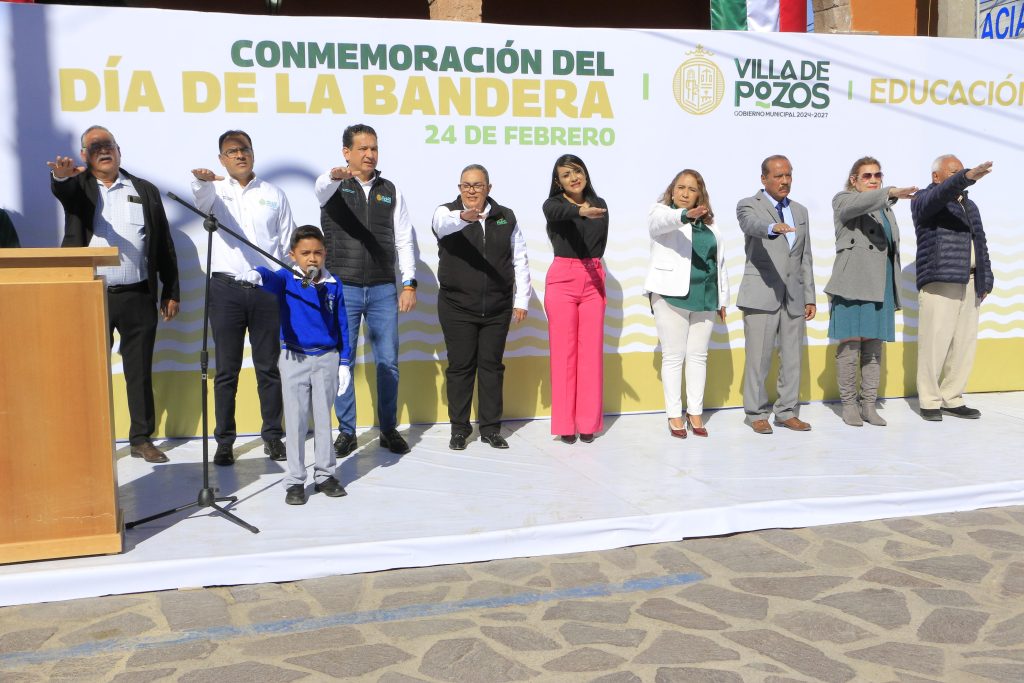 FORTALECE VILLA DE POZOS PATRIOTISMO CON JURAMENTO A LA BANDERA