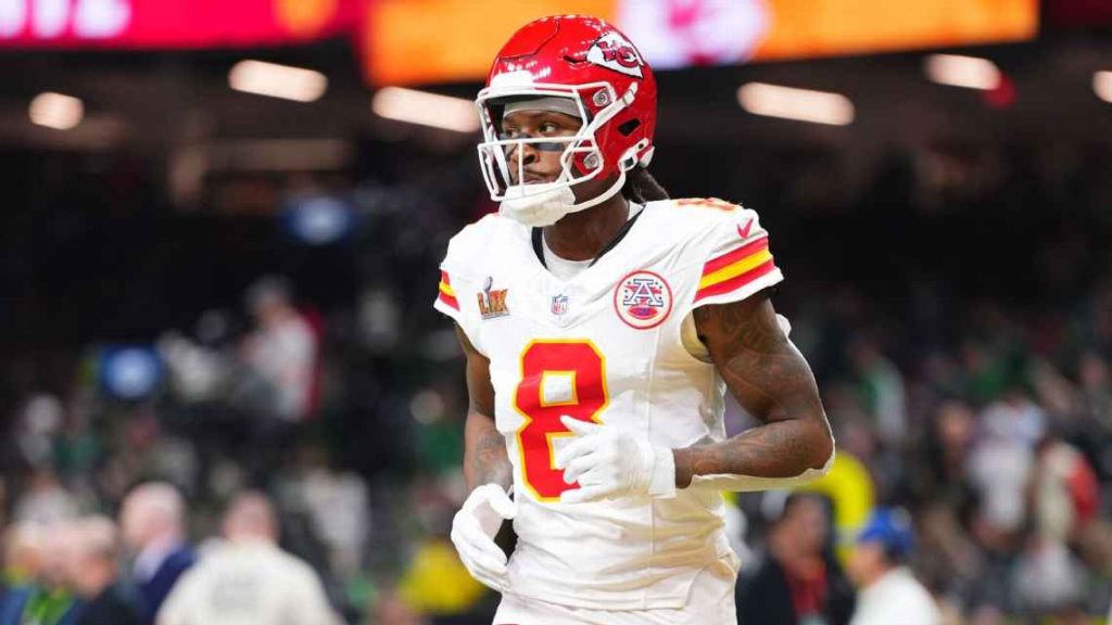 DeAndre Hopkins es nuevo receptor abierto de los Ravens
