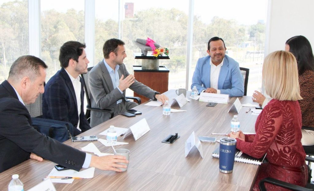 GESTIÓN DE RICARDO GALLARDO FORTALECE CONEXIÓN AÉREA DE SLP