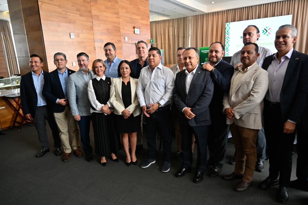 SECTOR EMPRESARIAL Y GOBIERNO CIERRAN FILAS POR LA SEGURIDAD DE SLP