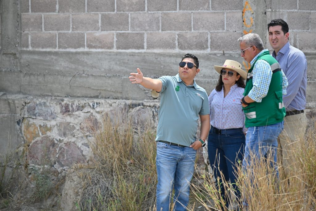 RICARDO GALLARDO SUPERVISA OBRAS EN EL ALTIPLANO Y ANUNCIA NUEVO PUENTE