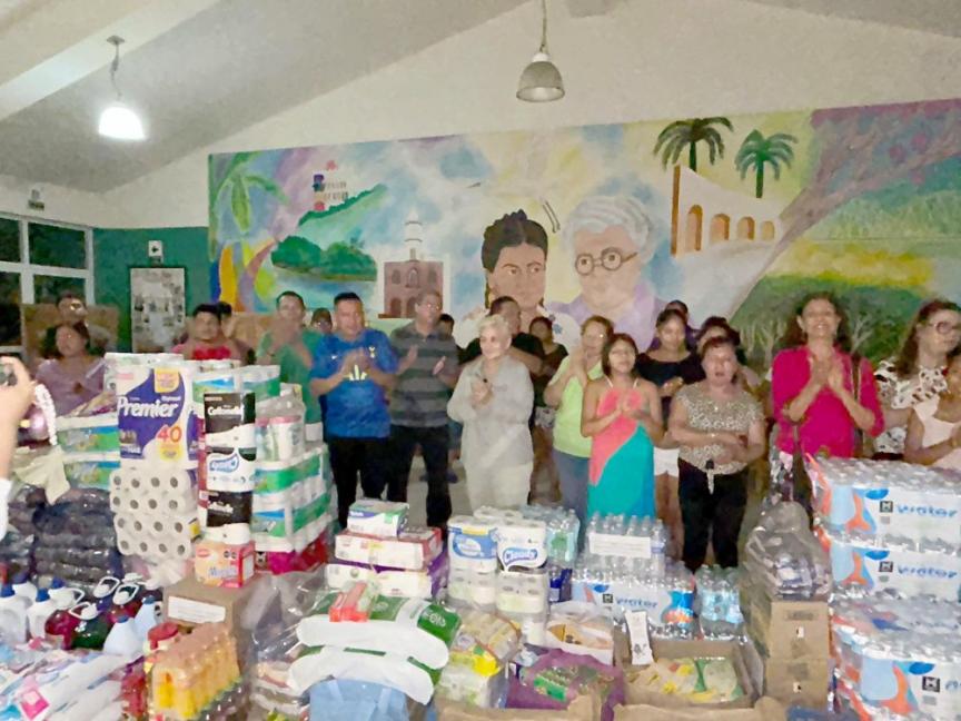 Congreso del Estado realiza entrega de apoyos a zona huasteca.