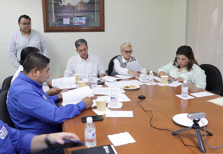 Comisión aprueba exhorto para atención a comunidad LGBTTTIQ+.