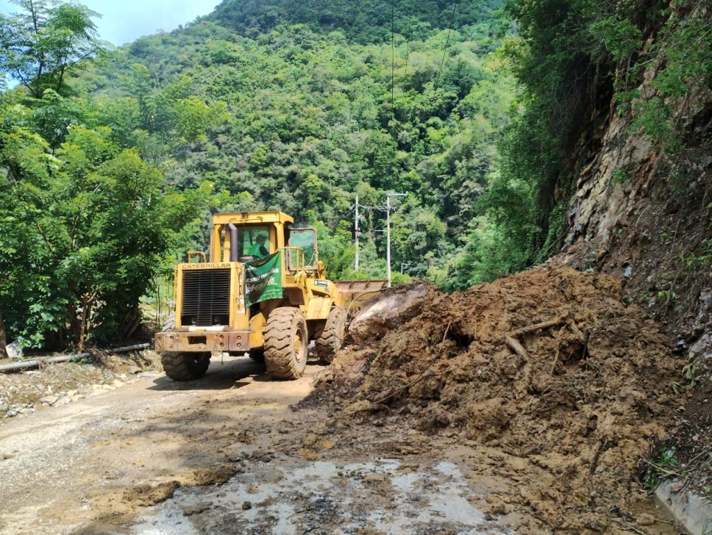 GOBIERNO ESTATAL ATENDIÓ 416 KILÓMETROS DE CAMINOS EN JUNIO 