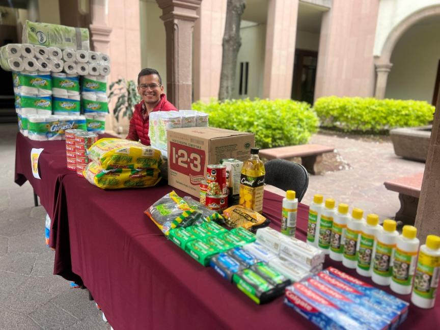 Se instala Centro de Acopio para apoyo a damnificados de la Huasteca.