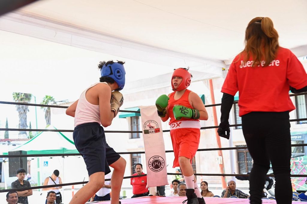 CON COMBATES DE BOX, SOLEDAD DE GRACIANO SÁNCHEZ PROMUEVE EL DEPORTE COMO DEFENSA JUVENIL CONTRA LAS ADICCIONES