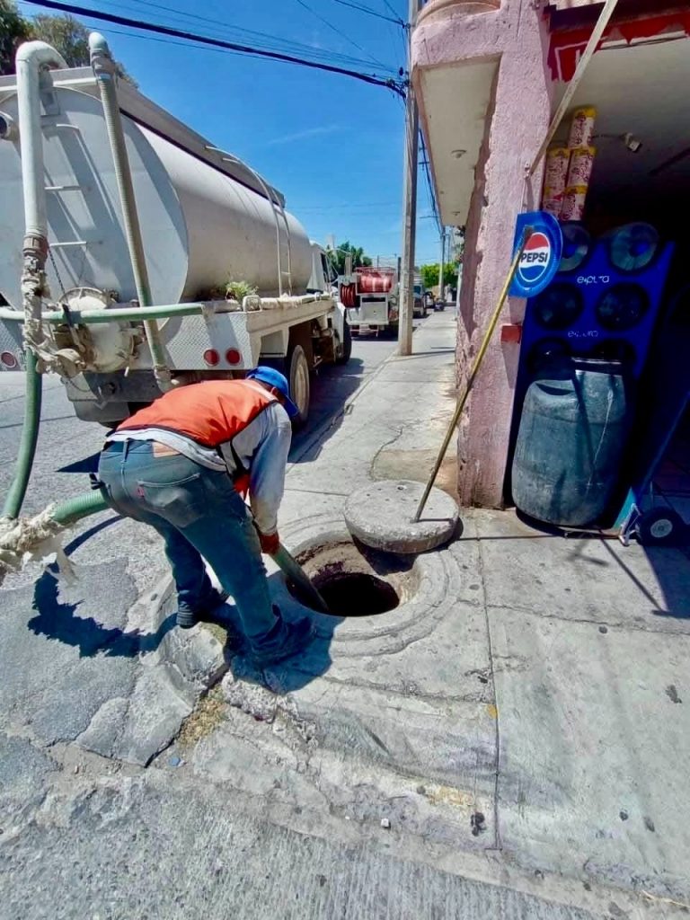 VILLA DE POZOS REFUERZA MANTENIMIENTO DE DRENAJES