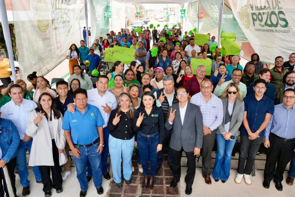 ENTREGA VILLA DE POZOS PAVIMENTACIÓN EN CALLE LOS CASTILLO