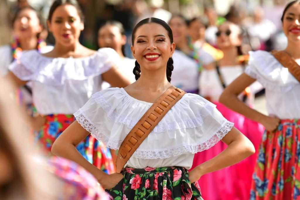 LA REVOLUCIÓN MEXICANA COBRARÁ VIDA EN UN COLORIDO DESFILE
