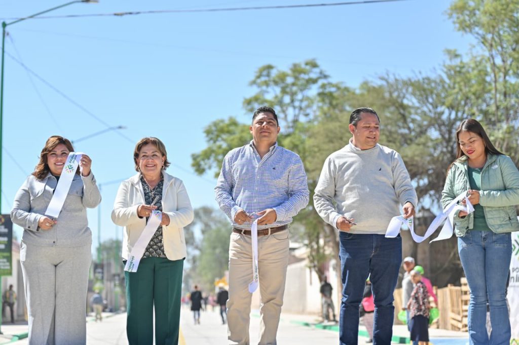 MUNICIPIO SOLEDAD ESTRENA 6 CALLES PAVIMENTADAS!