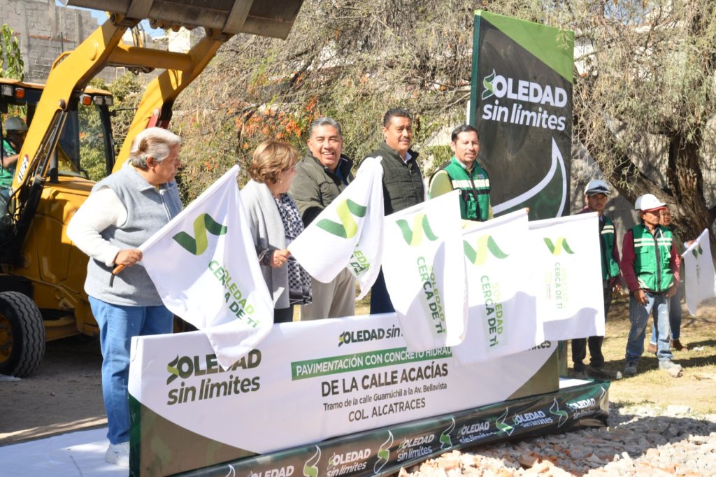 ALCALDE JUAN MANUEL NAVARRO INICIA TRANSFORMACIÓN URBANA DE LA COLONIA ALCATRACES