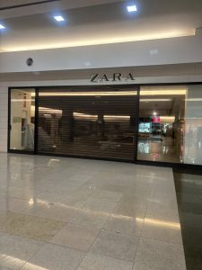 PLAZA SAN LUIS VACÍA