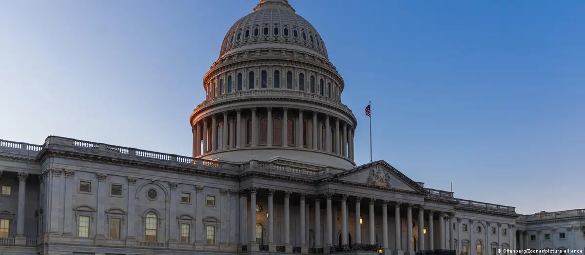 Republicanos bloquean nuevo intento de frenar guerra en Irán